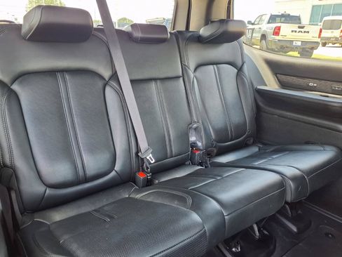 Used 2024 Jeep Wagoneer Series II AWD/4WD image 21