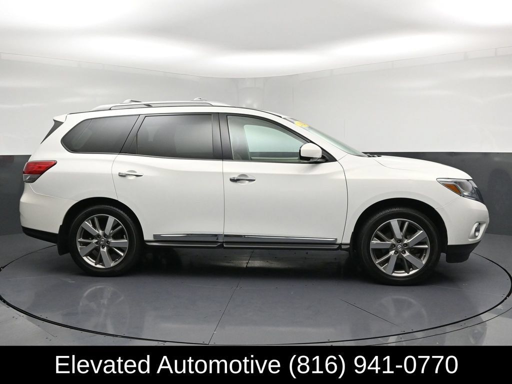 Used 2014 Nissan Pathfinder Platinum w/ Platinum Premium Package AWD/4WD image 42