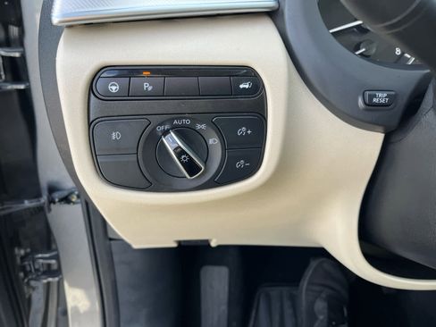 Used 2021 INFINITI QX50 Luxe image 12