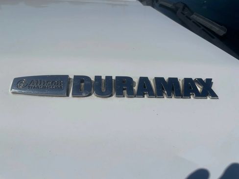 Used 2015 Chevrolet Silverado 2500 W/T RWD image 5