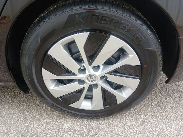 Used 2024 Nissan Altima 2.5 S FWD image 46