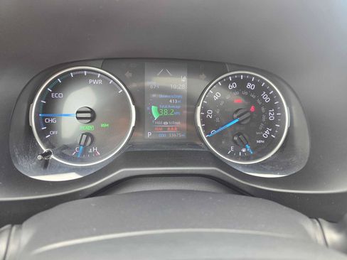 Used 2020 Toyota RAV4 XLE w/ Convenience Package AWD/4WD image 27