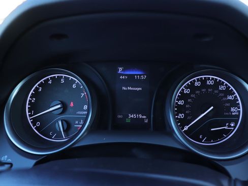 Used 2023 Toyota Camry SE image 23