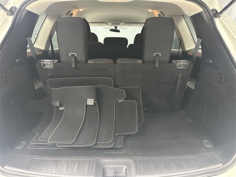 Used 2019 Nissan Pathfinder S AWD/4WD image 5