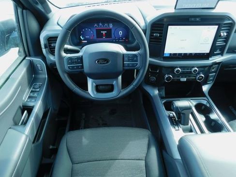 Used 2022 Ford F250 XLT w/ XLT Premium Package image 14