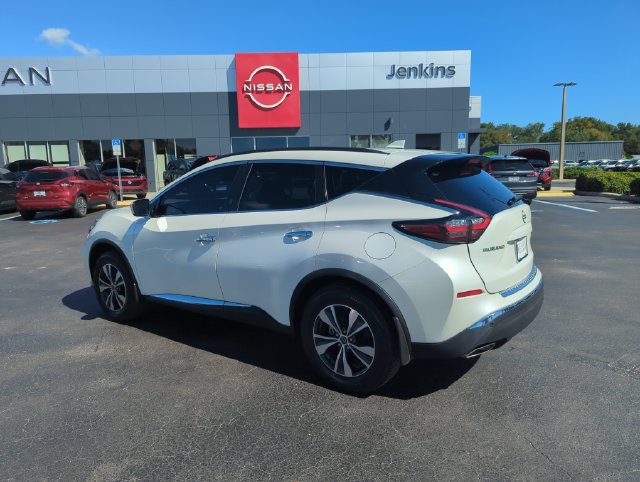Certified 2024 Nissan Murano SV FWD image 9