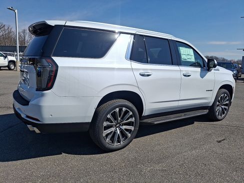 New 2026 Chevrolet Tahoe High Country AWD/4WD image 4