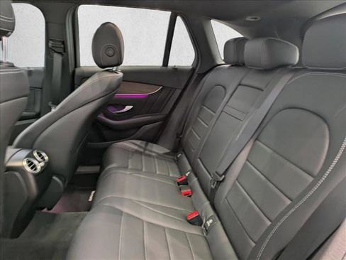 Used 2022 Mercedes-Benz GLC 300 GLC 300 image 24