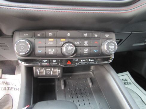 Used 2026 Dodge Durango GT AWD/4WD image 17