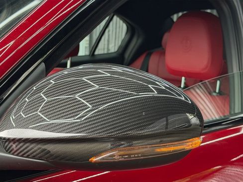 Used 2024 Alfa Romeo Giulia Quadrifoglio image 37