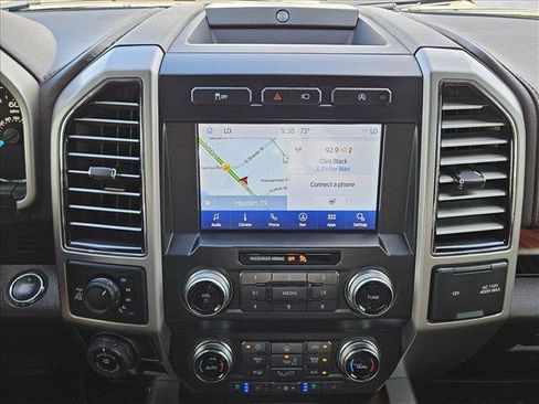 Used 2019 Ford F150 King Ranch w/ Equipment Group 601A Luxury AWD/4WD image 14