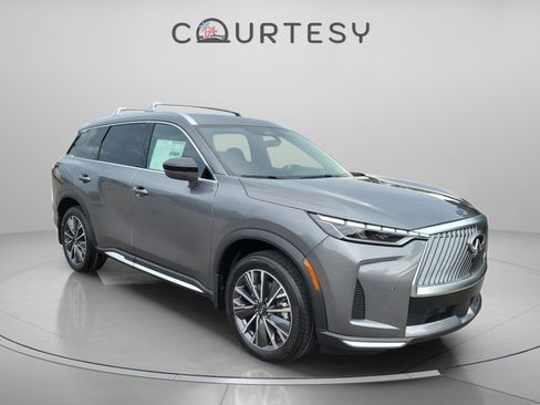 Certified 2026 INFINITI QX60 Luxe w/ Cargo Package image 5