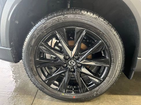 New 2025 MAZDA CX-5 Carbon Edition image 30