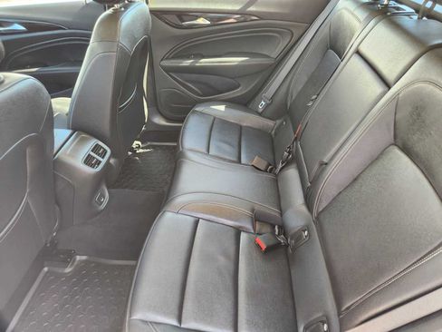 Used 2019 Buick Regal Essence w/ Driver Confidence Package I AWD/4WD image 10