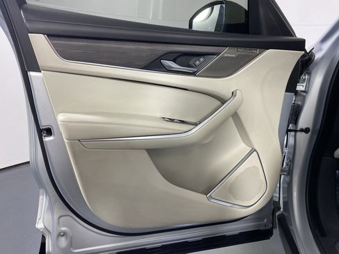 Used 2023 Jaguar F-PACE S image 22