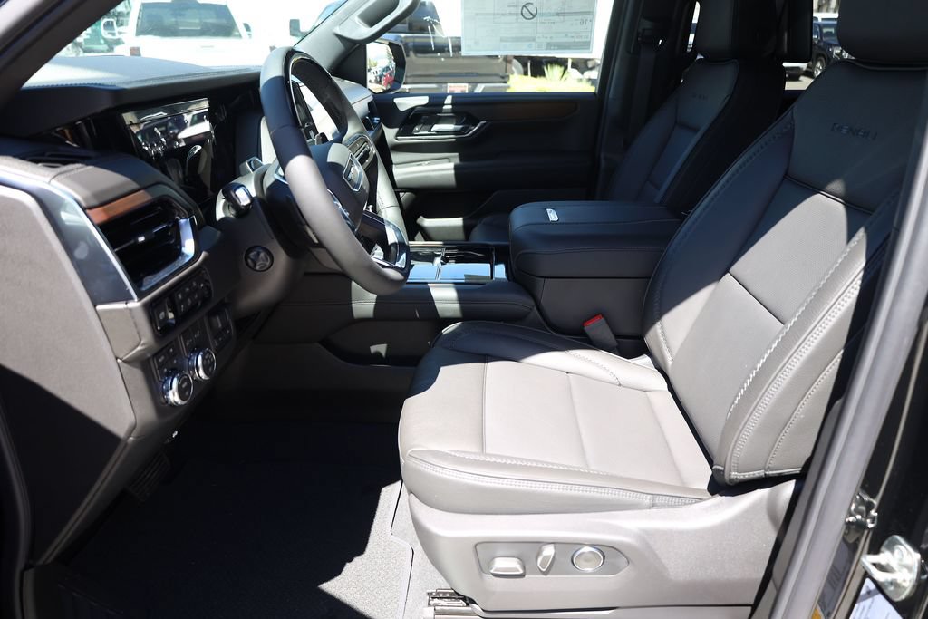 New 2026 GMC Yukon Denali AWD/4WD image 11