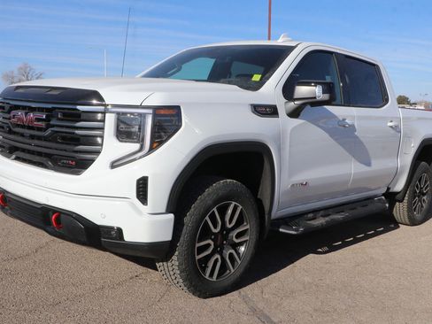 New 2026 GMC Sierra 1500 AT4 w/ AT4 Premium Package image 3