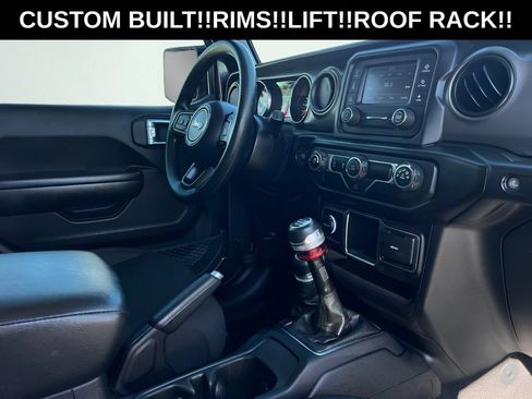Used 2021 Jeep Wrangler Unlimited Sport AWD/4WD image 28