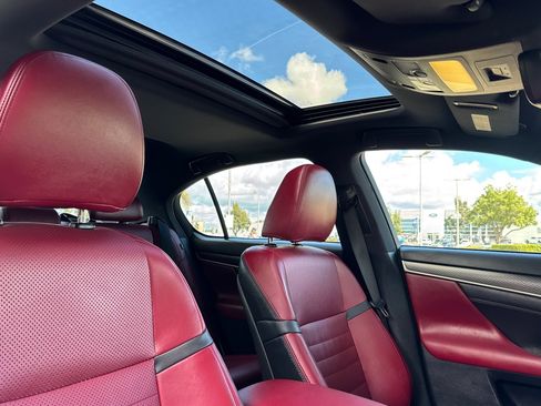 Used 2019 Lexus GS 350 F Sport image 15