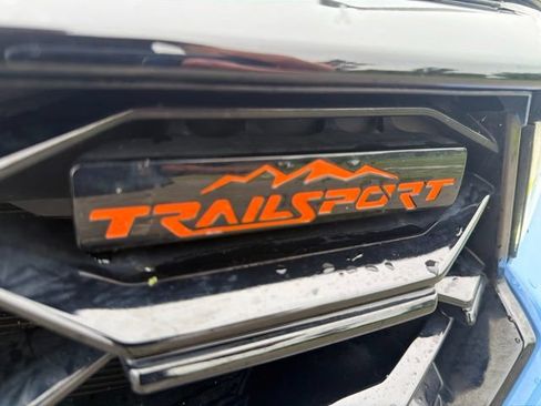 Used 2023 Honda Pilot TrailSport image 4