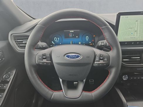 Certified 2023 Ford Escape ST-Line Elite image 13