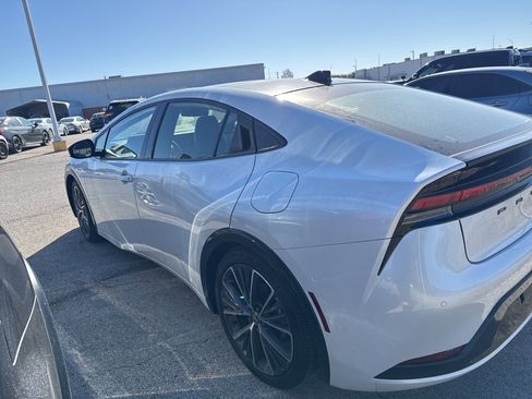 Used 2025 Toyota Prius Limited image 7