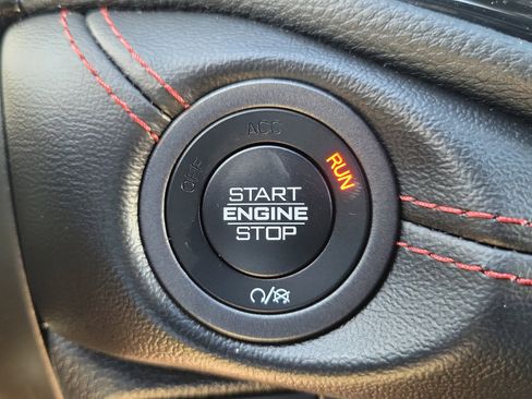 Used 2023 Dodge Durango GT image 25