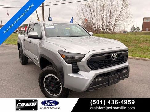 Used 2024 Toyota Tacoma TRD Off-Road AWD/4WD image 1