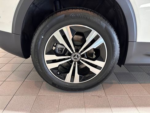 New 2026 Mercedes-Benz GLB 250 4MATIC image 19