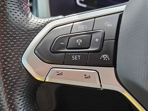 Used 2021 Volkswagen Atlas SEL Premium AWD/4WD image 23