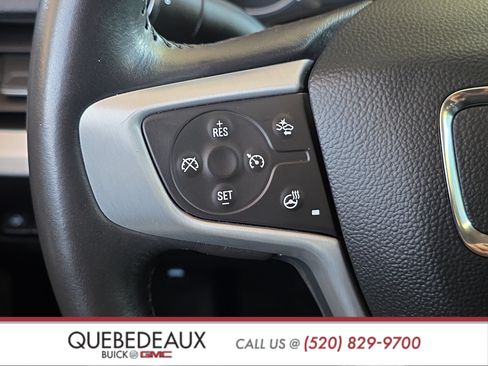 Used 2022 GMC Terrain SLT w/ Tech Package FWD image 14