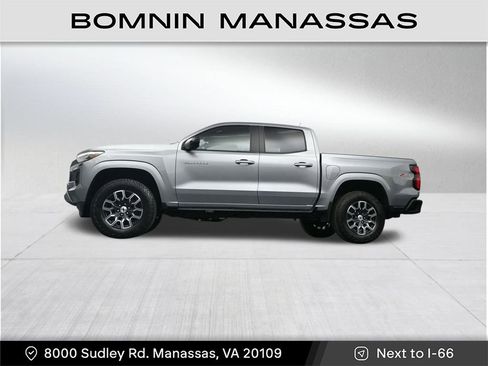 Used 2024 Chevrolet Colorado Z71 w/ Z71 Convenience Package 2 image 27
