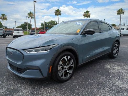 Used 2023 Ford Mustang Mach-E Select w/ Comfort Package Lite RWD image 9