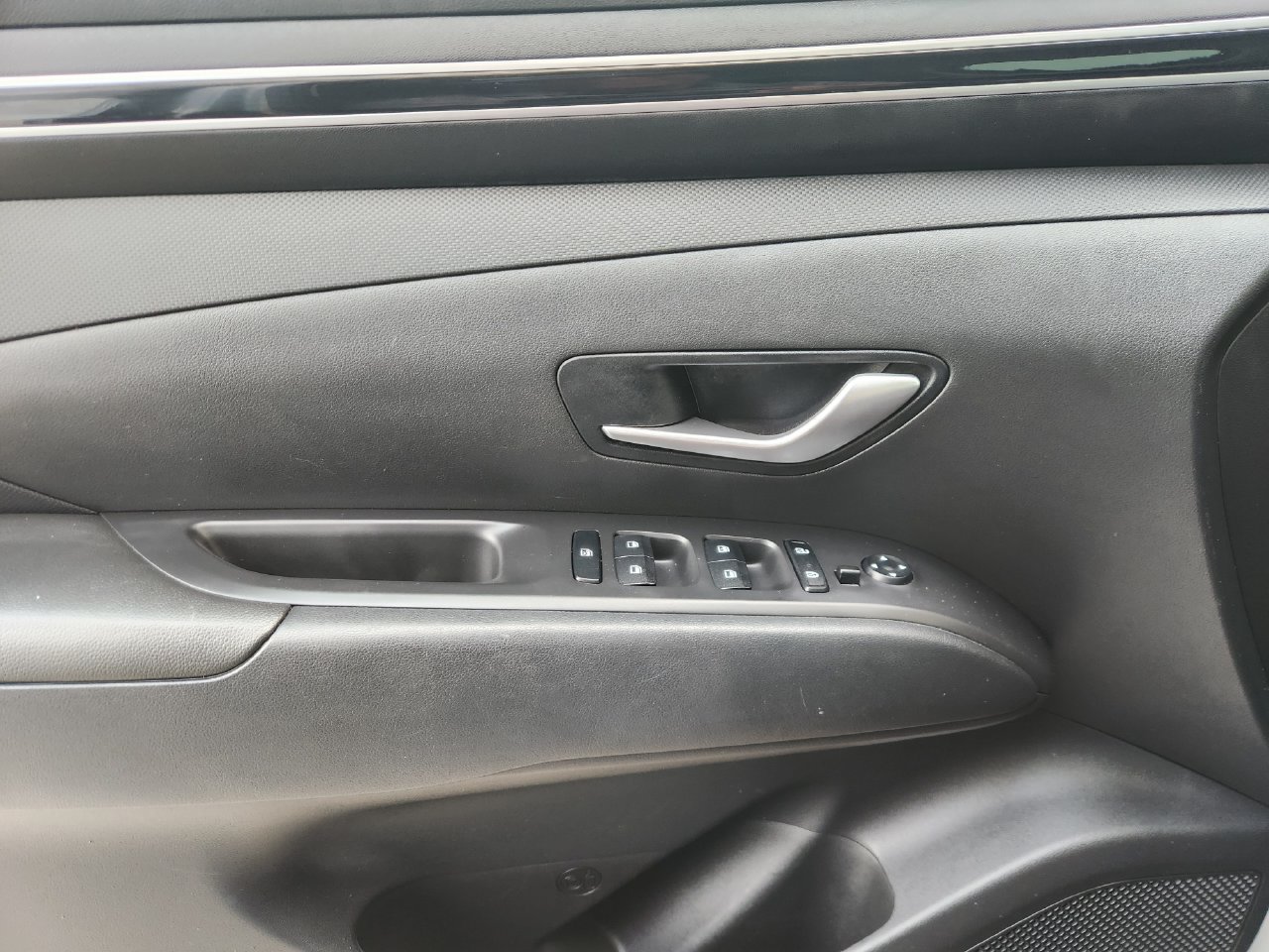Used 2024 Hyundai Tucson SE FWD image 17