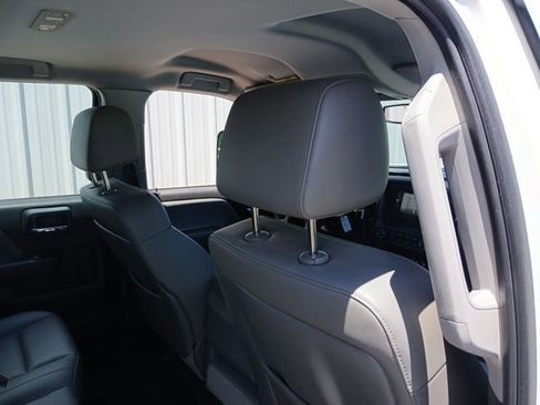 Used 2015 Chevrolet Silverado 3500 W/T w/ WT Convenience Package AWD/4WD image 17