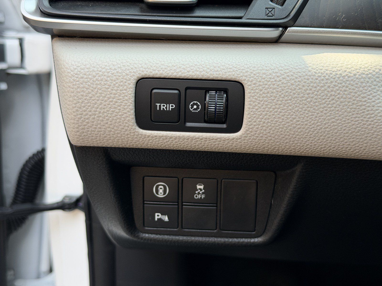Used 2021 Honda Accord EX-L image 16