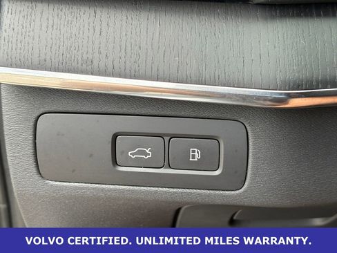 Certified 2023 Volvo XC90 T8 Ultimate w/ Protection Package Premier AWD/4WD image 19