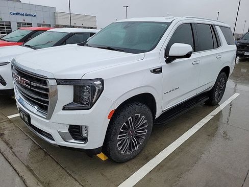 Used 2022 GMC Yukon SLT w/ SLT Luxury Package AWD/4WD image 1