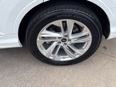 Used 2023 Audi Q7 3.0T Premium Plus AWD/4WD image 13