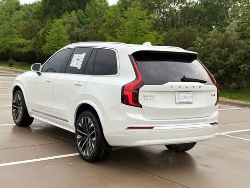 New 2026 Volvo XC90 B6 Plus w/ Protection Package Premier image 6