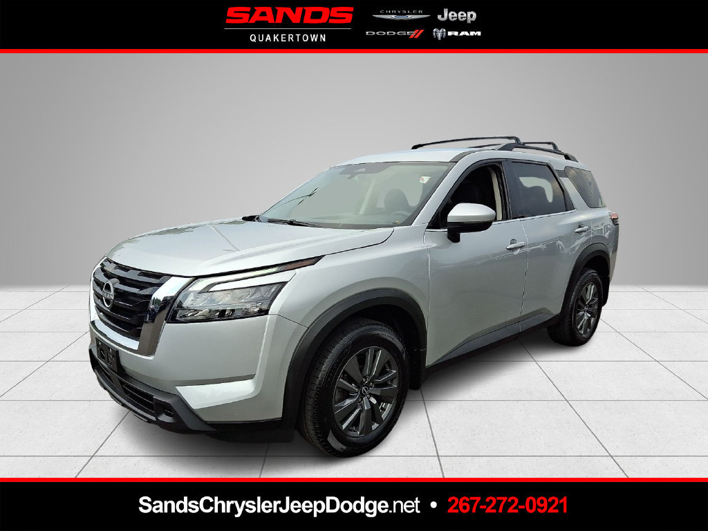 Used 2024 Nissan Pathfinder SV AWD/4WD image 1
