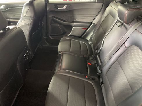 Used 2024 Ford Escape ST-Line image 23