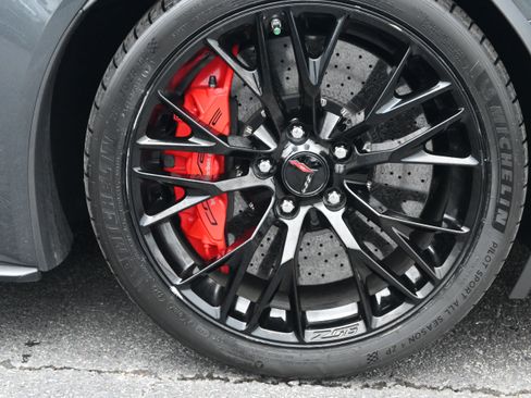 Used 2017 Chevrolet Corvette Z06 image 13