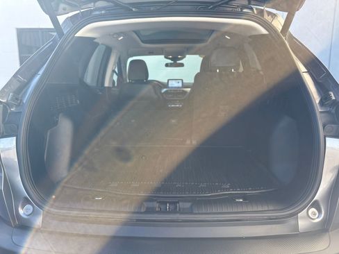 Used 2022 Ford Escape SEL w/ Technology Package image 29