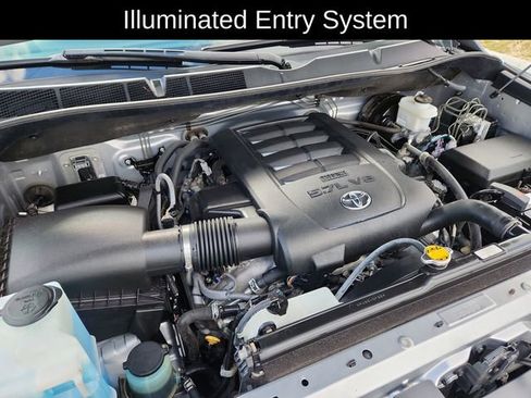 Used 2014 Toyota Tundra SR5 image 15