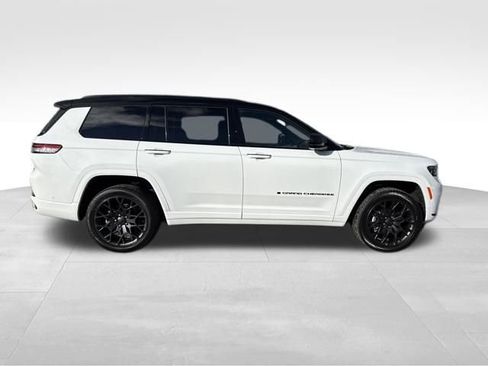 New 2025 Jeep Grand Cherokee L Summit image 8