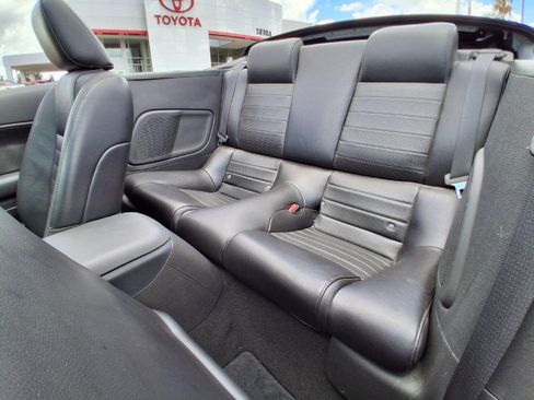 Used 2007 Ford Mustang GT RWD image 26