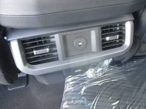 New 2025 Ford F150 Lariat w/ Equipment Group 501A Mid image 8