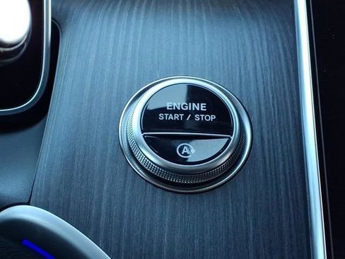 Certified 2026 Mercedes-Benz GLC 300 4MATIC image 25