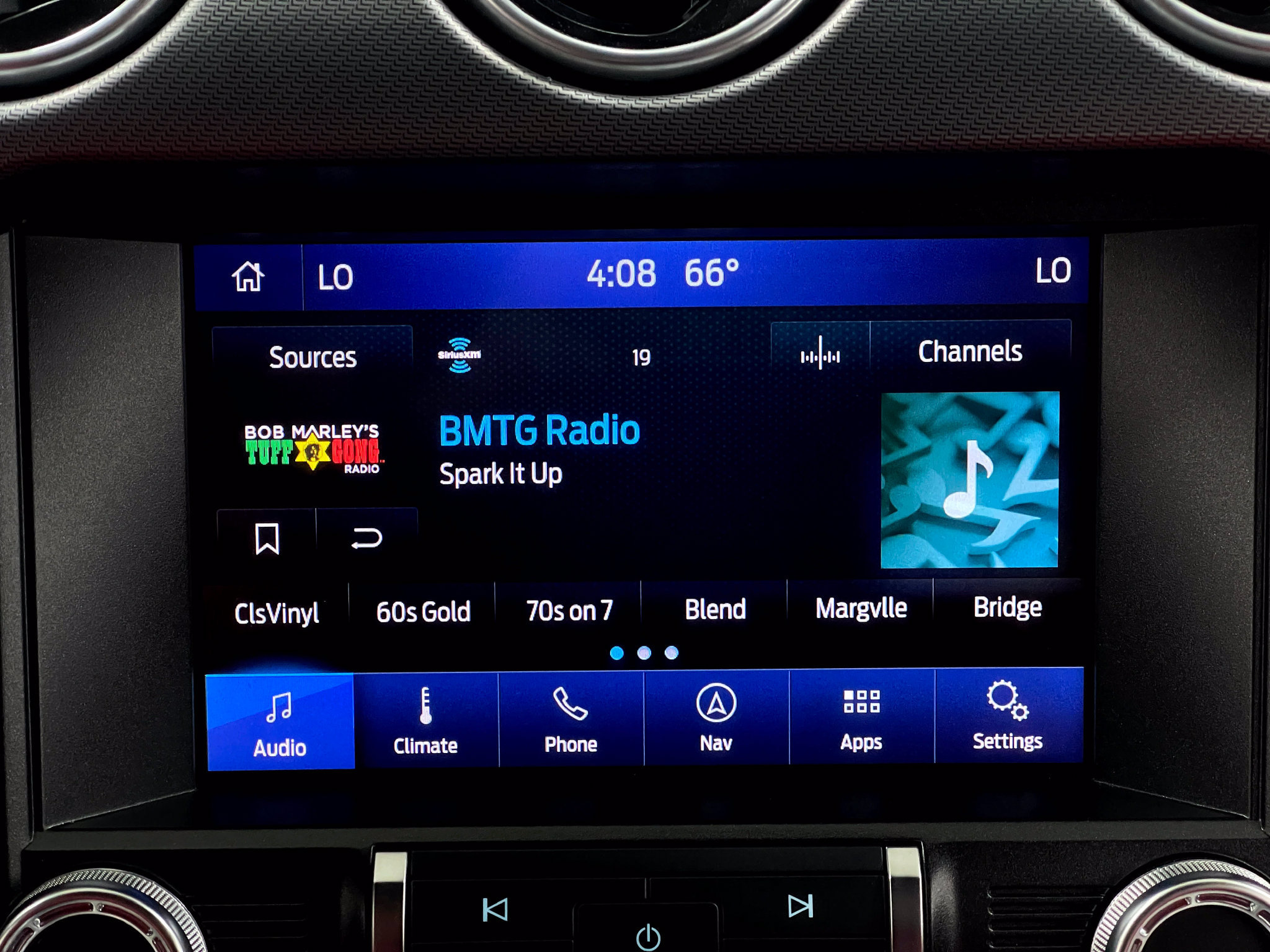Used 2019 Ford Mustang GT Premium w/ Equipment Group 401A RWD image 22
